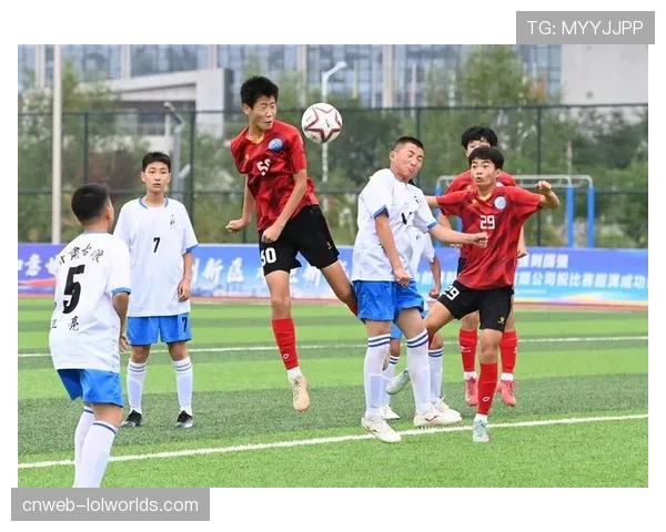 广州足球青训营开设专项课程，强化青少年球员边路传中技术